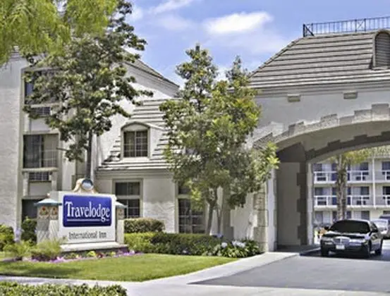 Travelodge by Wyndham Anaheim Convention Center