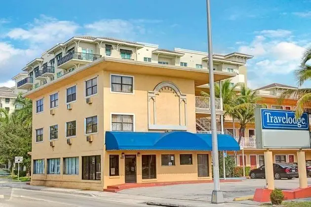 Travelodge by Wyndham Fort Lauderdale - Genel