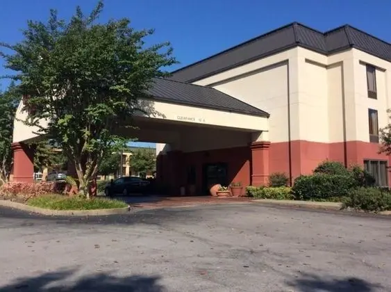 Travelodge by Wyndham Goodlettsville