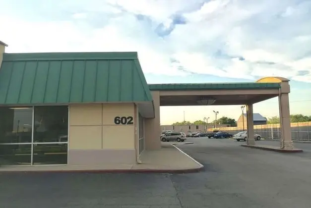 Travelodge by Wyndham Indianapolis South