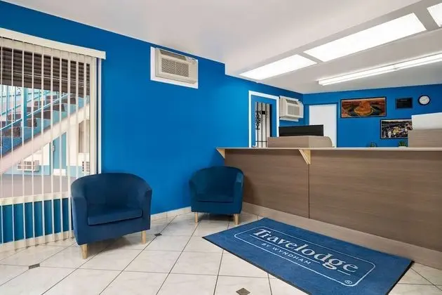 Travelodge by Wyndham Las Vegas - Lobi