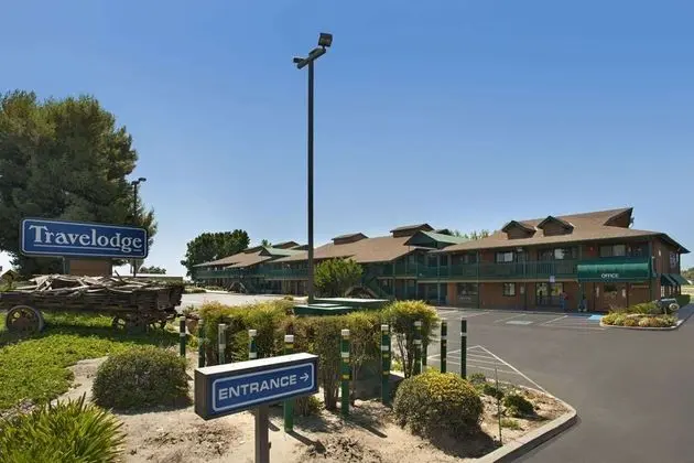 Travelodge by Wyndham Lemoore Naval Air Station