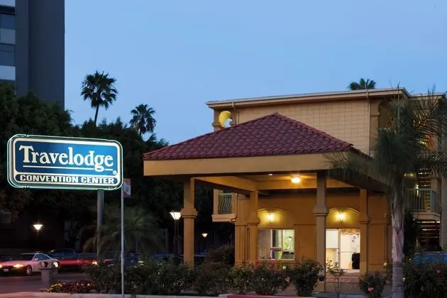 Travelodge by Wyndham Long Beach Convention Centr - Öne Çıkan Resim