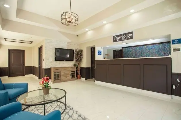 Travelodge by Wyndham Macon West