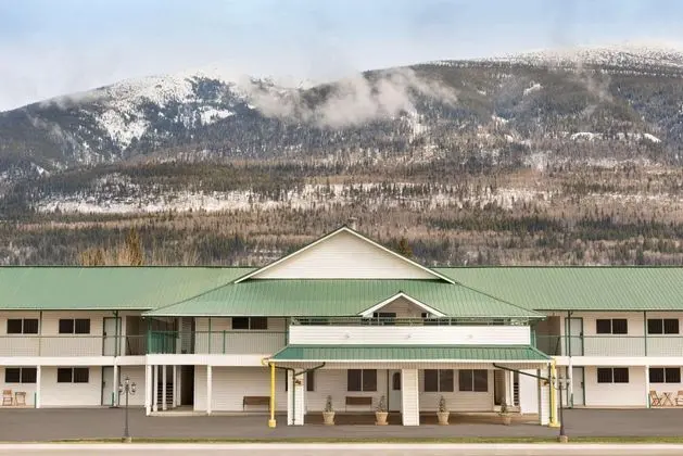 TRAVELODGE BY WYNDHAM MCBRIDE