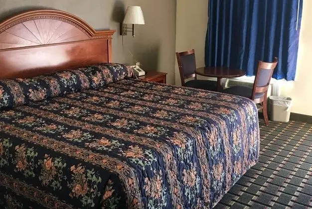 Travelodge by Wyndham Orangeburg