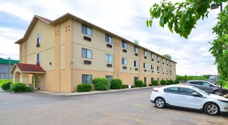 Travelodge by Wyndham Paw Paw