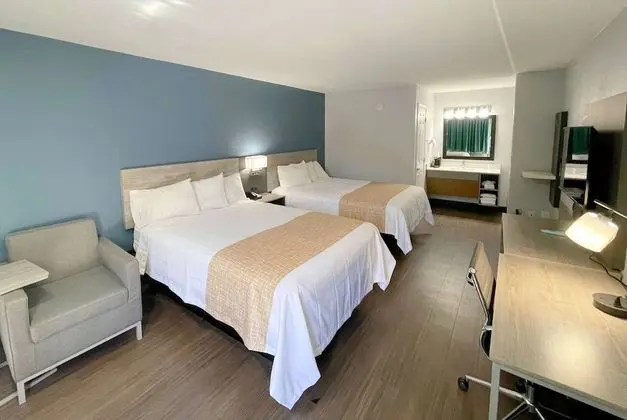 Travelodge by Wyndham Pigeon Forge Dollywood Lane