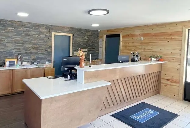 Travelodge by Wyndham Pigeon Forge Dollywood Lane - Lobi