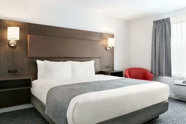 Travelodge by Wyndham Rigaud - Oda