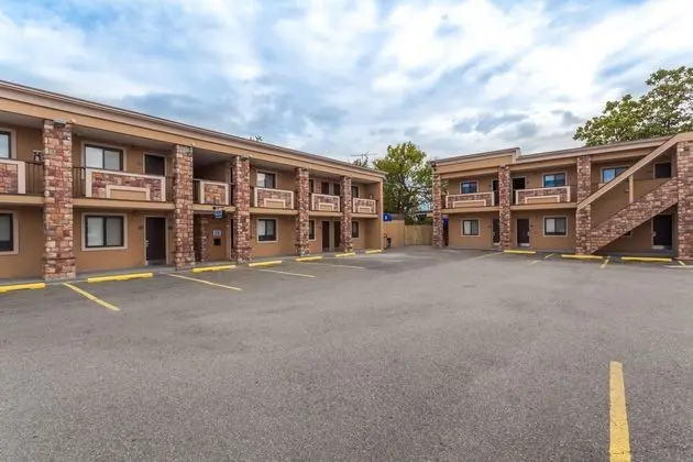 Travelodge by Wyndham South Hackensack - Öne Çıkan Resim