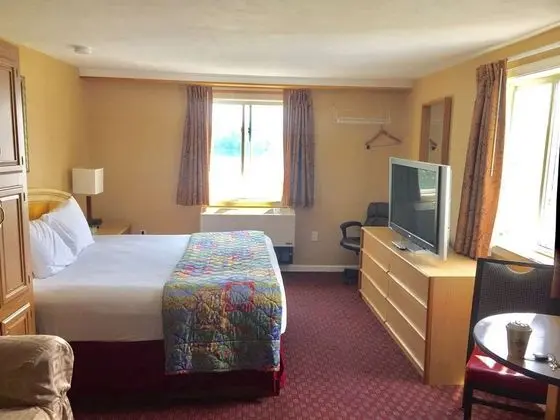 Travelodge by Wyndham Tilton/Lake Winnisquam