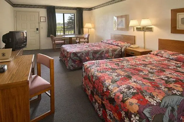 Travelodge by Wyndham Tulsa