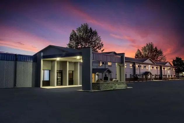 Travelodge by Wyndham Wahpeton Event Center