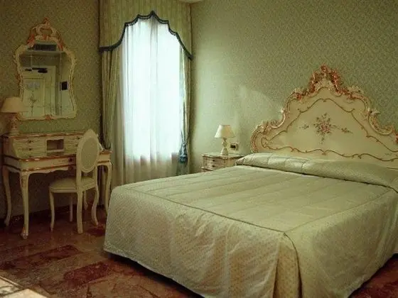 Tre Archi
