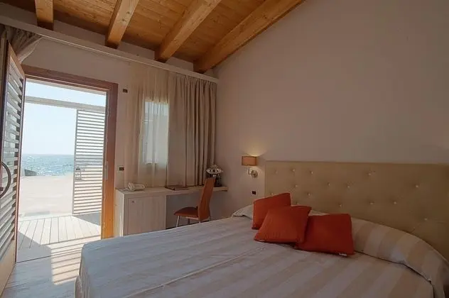 Tre Merli Beach Hotel