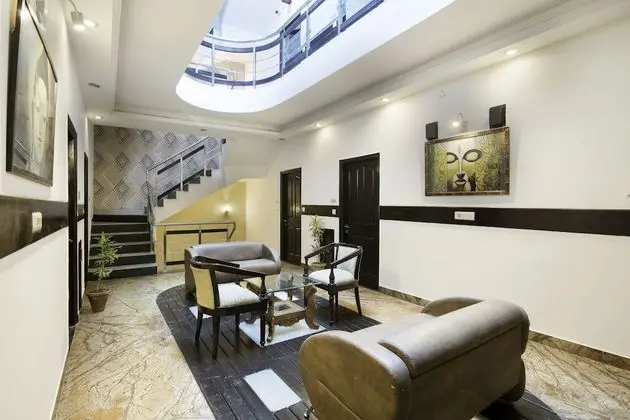 Treebo Four Sight Sector - 14 Gurgaon - Lobi