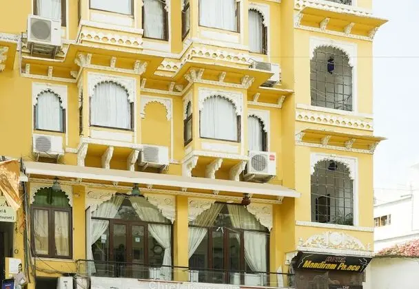 Treebo Mandiram City Palace
