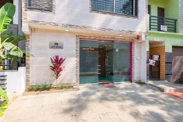 Treebo Shree Krishn Comfort - Dış Mekan