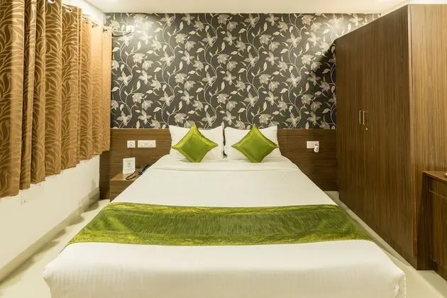 Treebo Shree Krishn Comfort - Oda