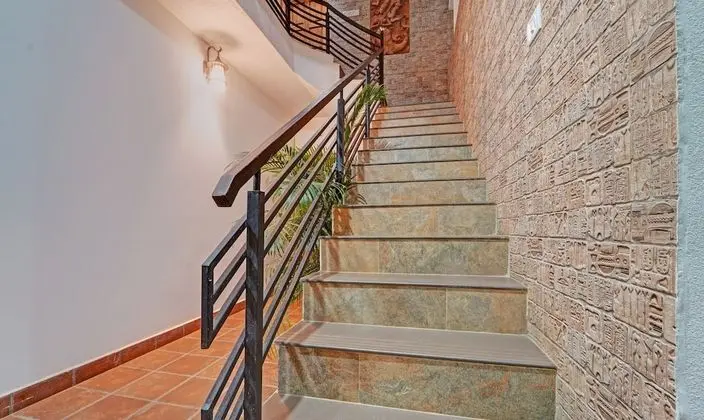Treebo Trend Alaka Rester Homestay - İç Mekan