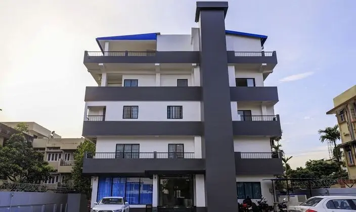 Treebo Trend Arna Residency - Dış Mekan