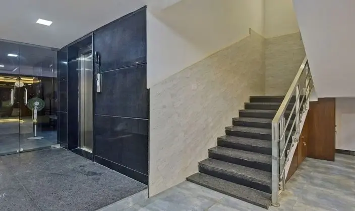 Treebo Trend Cocoon Suites - İç Mekan