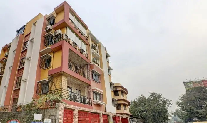 Treebo Trend Crescent Residency - Dış Mekan