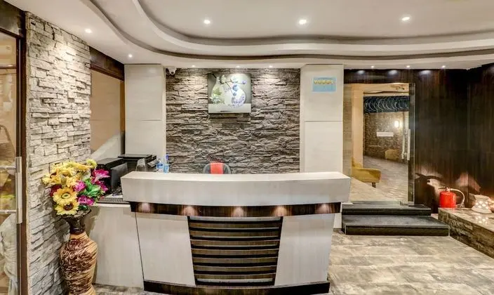 Treebo Trend Crescent Residency - Lobi