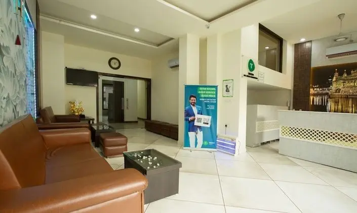 Treebo Trend Dee Intercontinental - Lobi