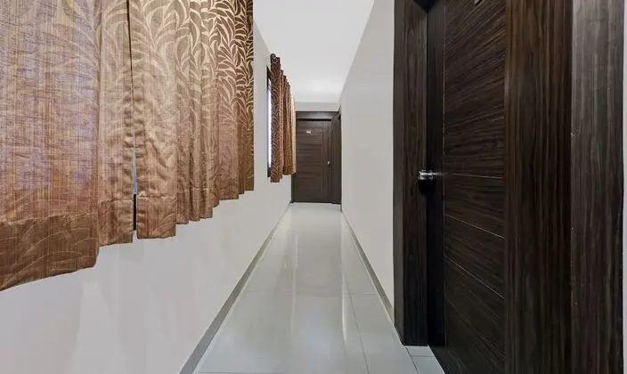 Treebo Trend Elite Premium Homes - Lobi