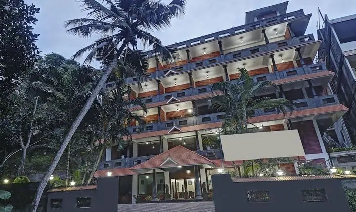 Treebo Trend Green Palm Resorts