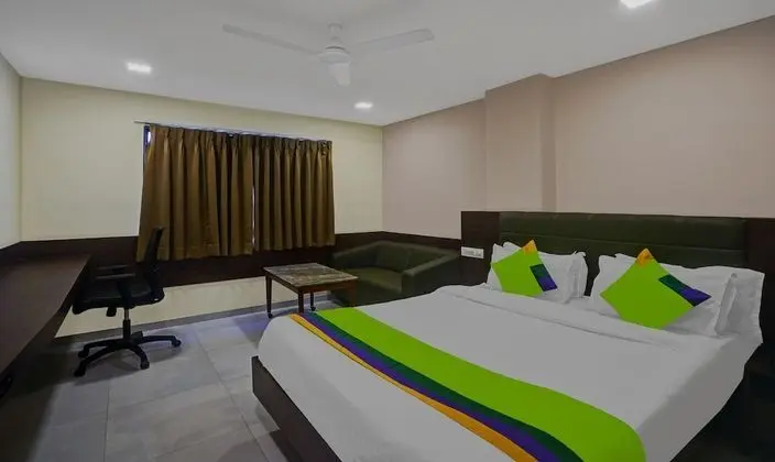 Treebo Trend Greenotel Rooms