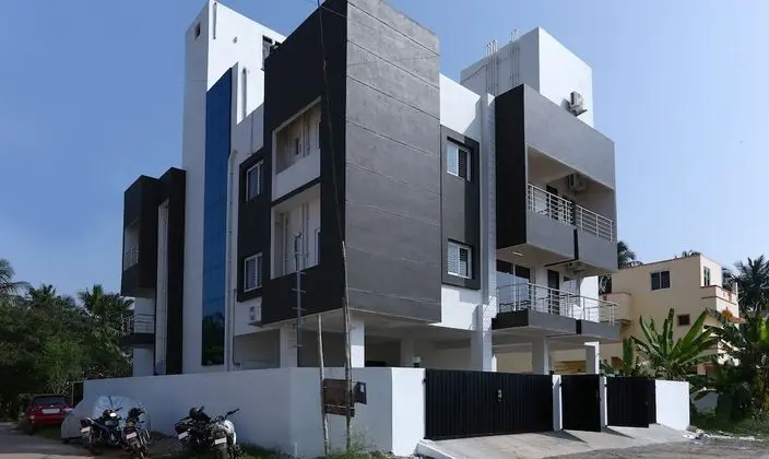 Treebo Trend Hi Line Apartments - Dış Mekan