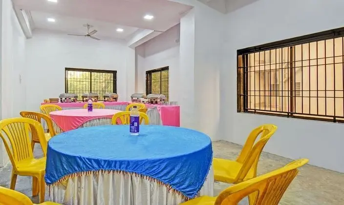 Treebo Trend Villa Inn Aurangabad - Yerinde Yemek