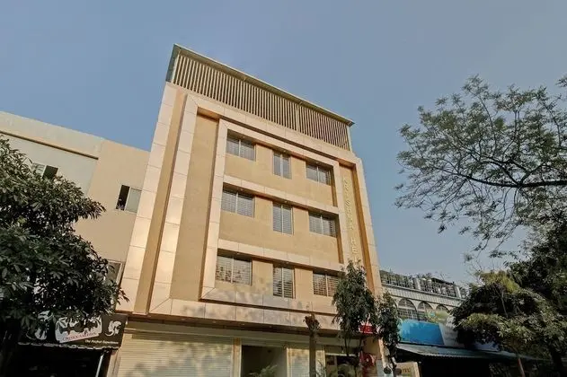 Treebo Trend Krishna Regency