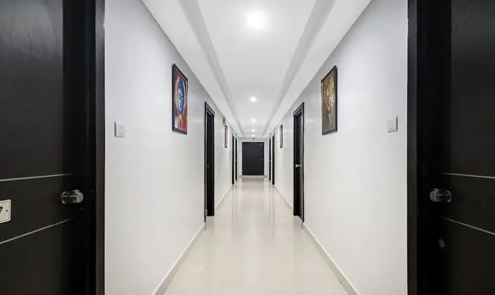 Treebo Trend Kruthika Residency - Lobi