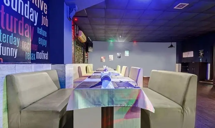 Treebo Trend Millennium Plaza - Yerinde Yemek