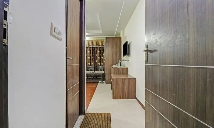 Treebo Trend Mohit Regency - Oda