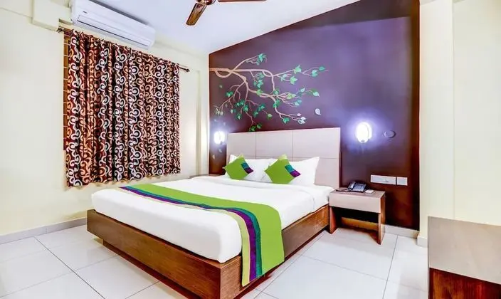 Treebo Trend Petals Suites - Öne Çıkan Resim