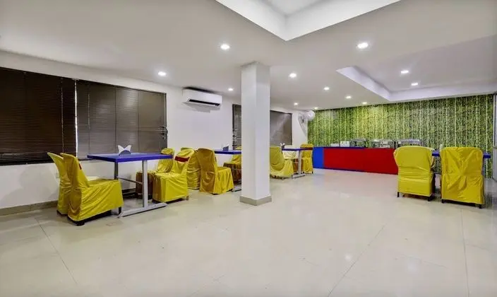 Treebo Trend Plaza Inn - Yerinde Yemek