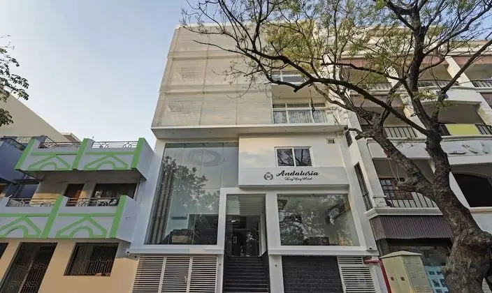 Treebo Trend Raffis' Andalusia - Dış Mekan
