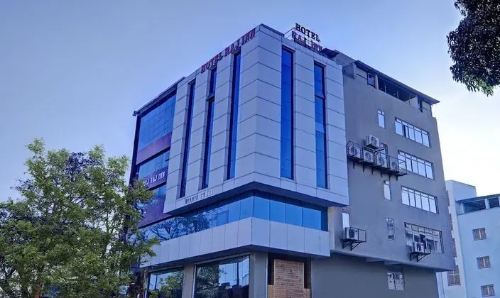 Treebo Trend Raj Inn