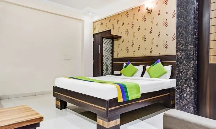 Treebo Trend Royal Sun Palace