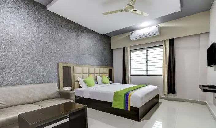 Treebo Trend Sahara Suites - Öne Çıkan Resim