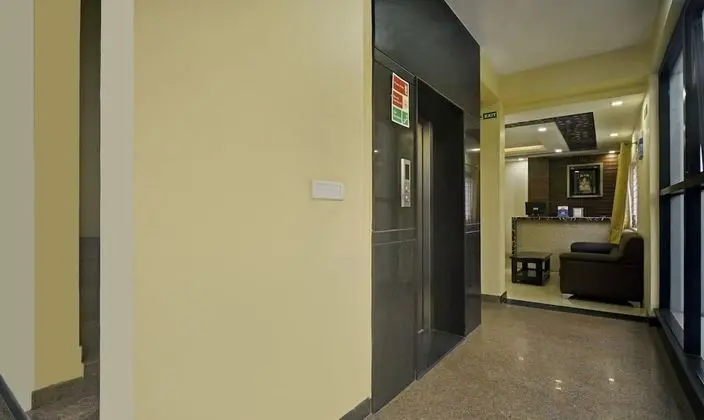 Treebo Trend Hotel Sampradaya - İç Mekan