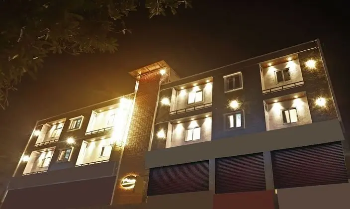Treebo Trend Seventh Heaven Kukatpally