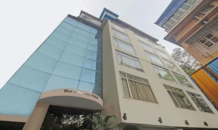 Treebo Tryst Dee Empresa - Dış Mekan