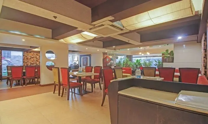 Treebo Tryst Dee Empresa - Yerinde Yemek