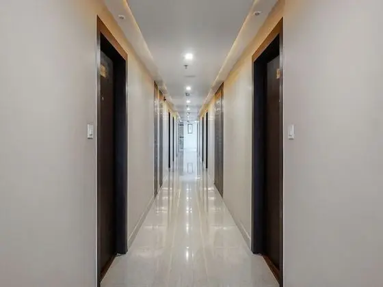 Treebo Tryst Hotel The Kalyaniz - Lobi